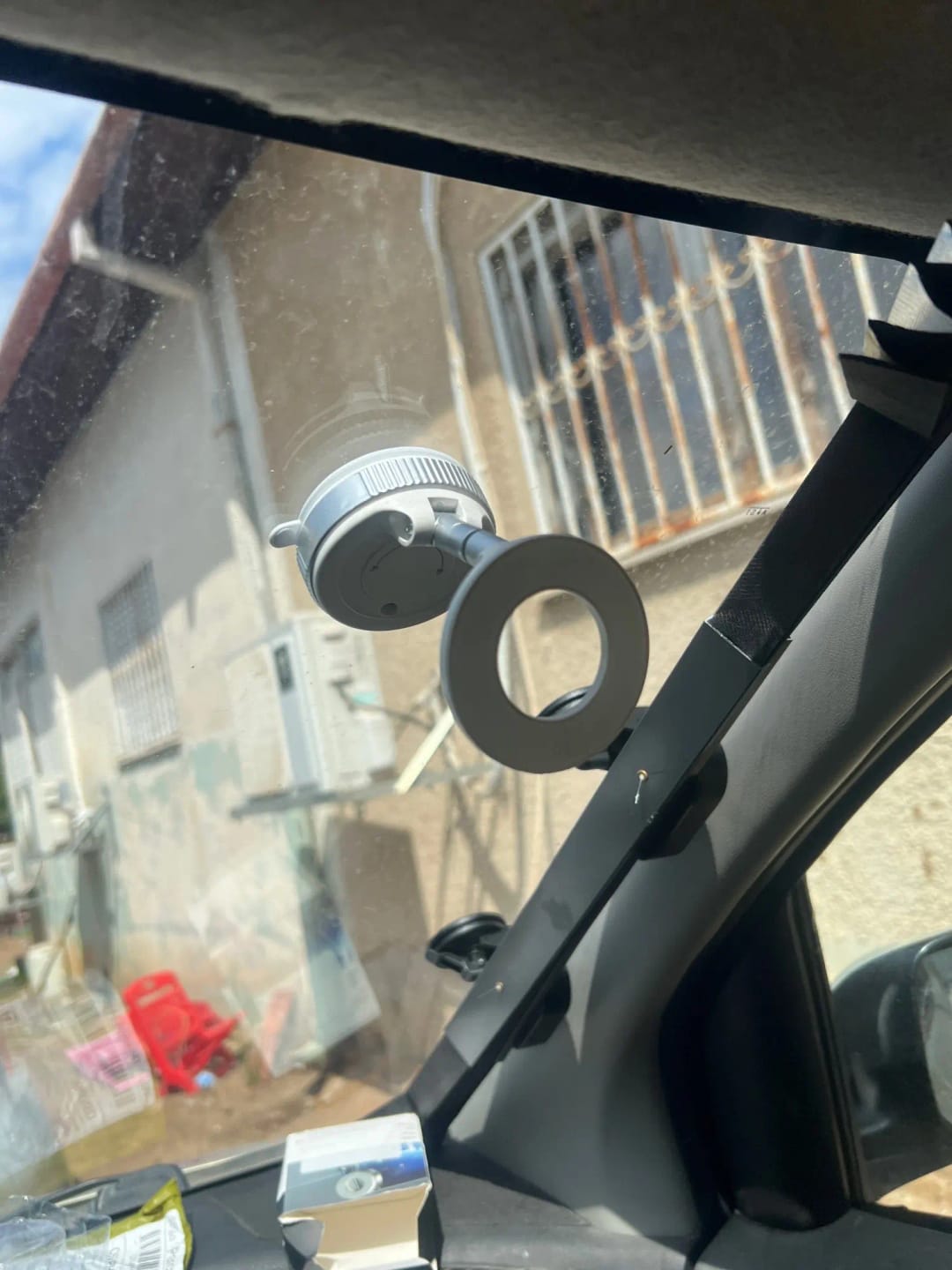 Customer photo review of AVELIK 360° Magnetic Phone Holder