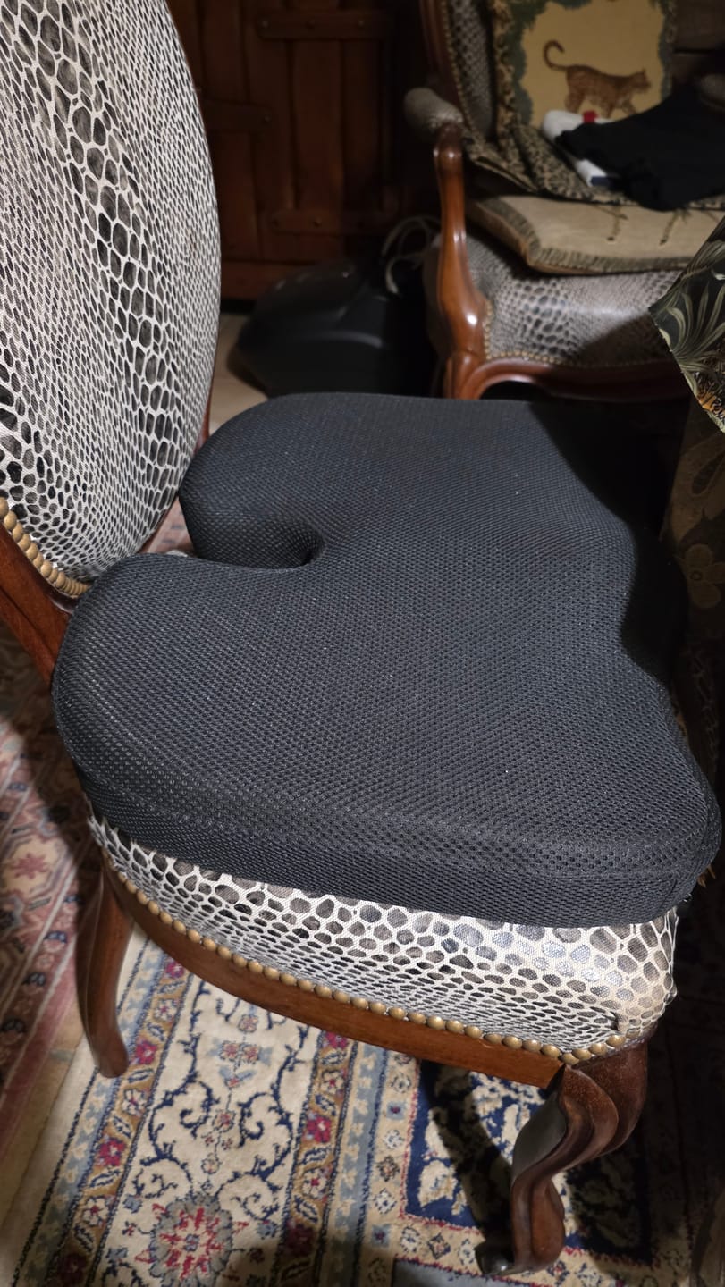 Customer photo review of Coussin Orthopédique d'Assise Cellsius - Soulage les douleurs du coccyx et lombaires