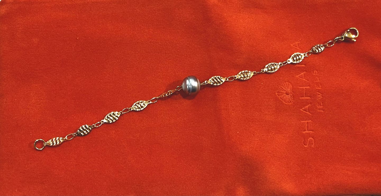 Customer photo review of Ioana Bracelet