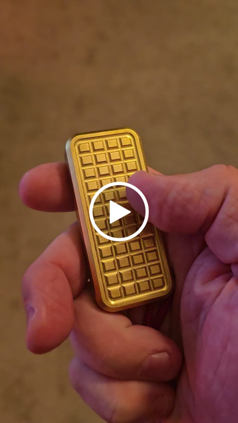 Customer video review of The Back Door: Rivery MFG Zero V2 Utility Knife, Grenade Pattern, Solid Brass - Made in USA (Factory Second)