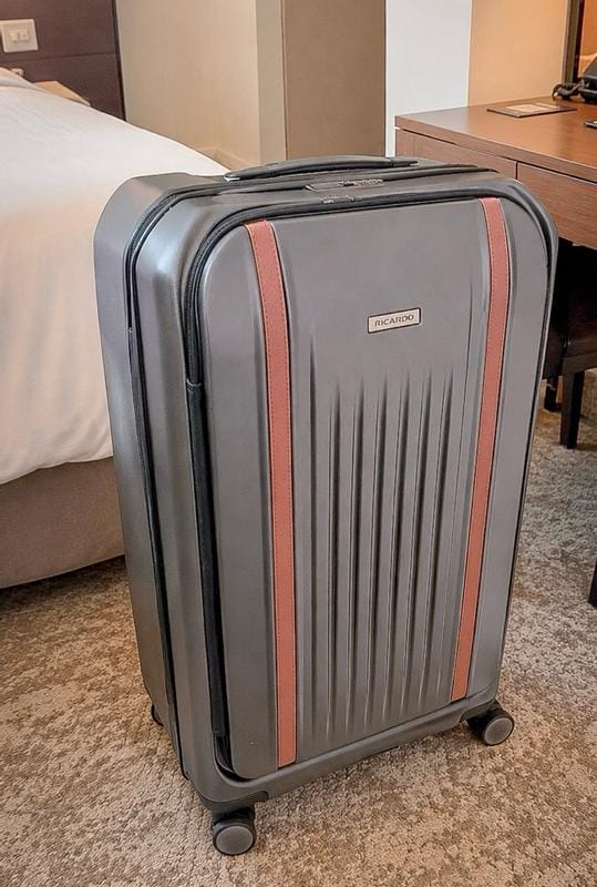 Customer photo review of Montecito 2.0 Hardside Check-in Cargo Trunk, 105 L