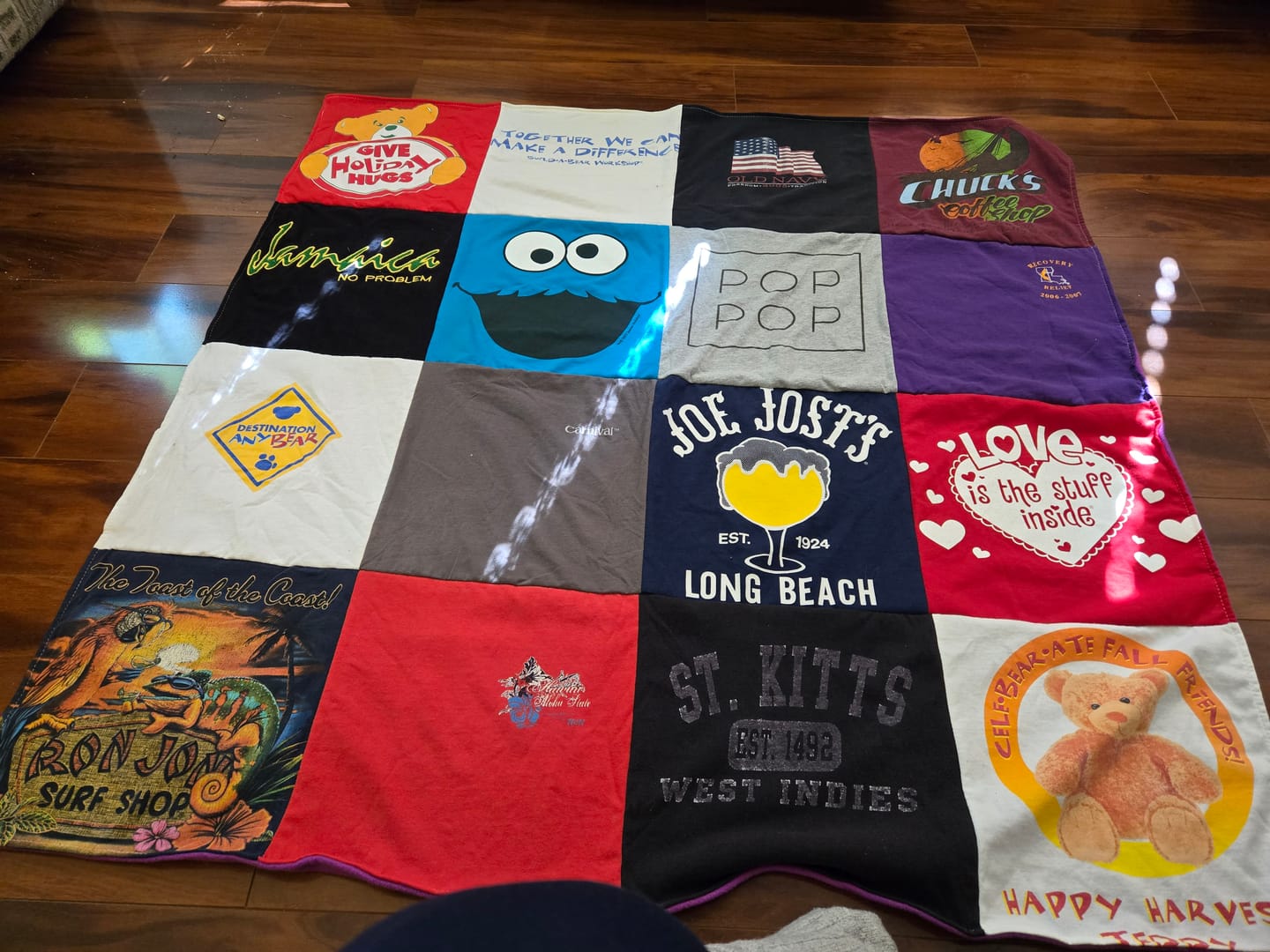 Customer photo review of Project Repat T-Shirt Quilt