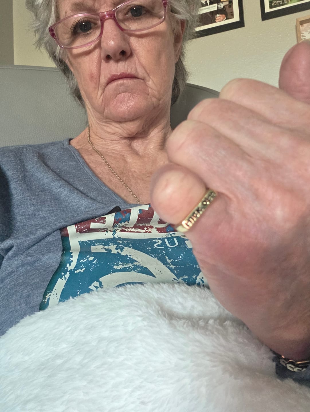Customer photo review of Talk To The Ring
