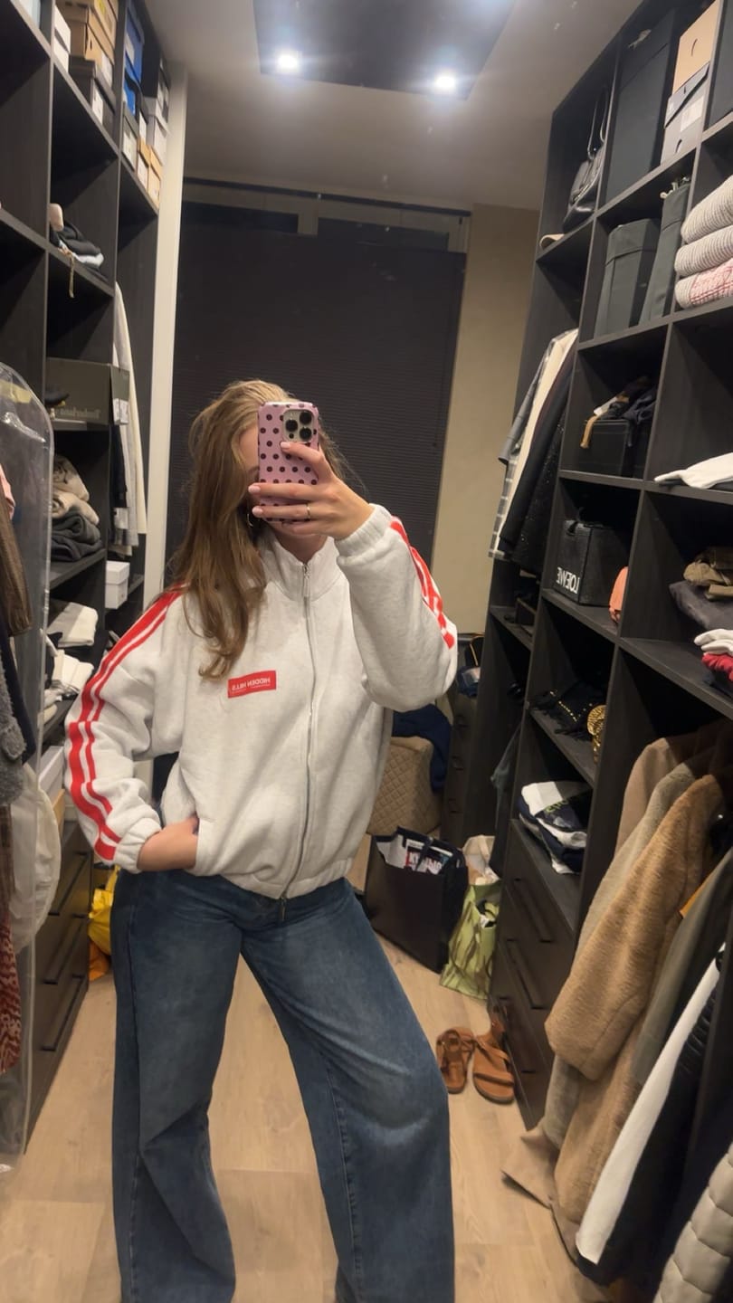 Customer photo review of STRIPED ZIP JACKET LIGHT GREY/RED