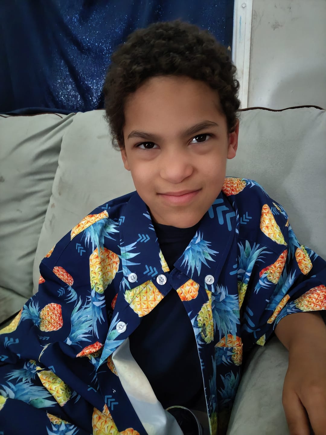 Customer photo review of 21 Pineapples Signature Button Up Shirt (Blue)