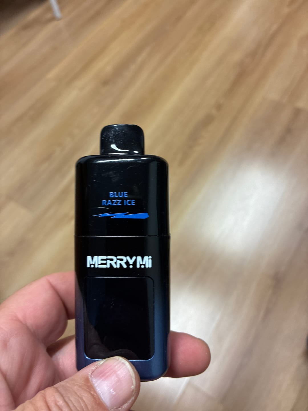 Customer photo review of Jednorazówki MERRYMI Mecha Pro 35K Buchów - E papieros 5%
