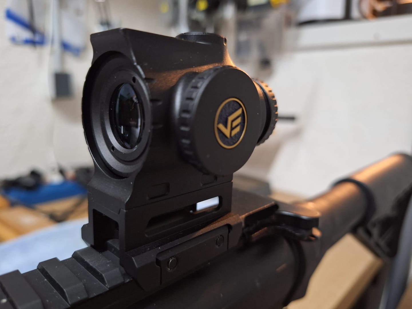 Customer photo review of Vector Optics SCPS-M10 Paragon 1X18 Mini Prism Scope