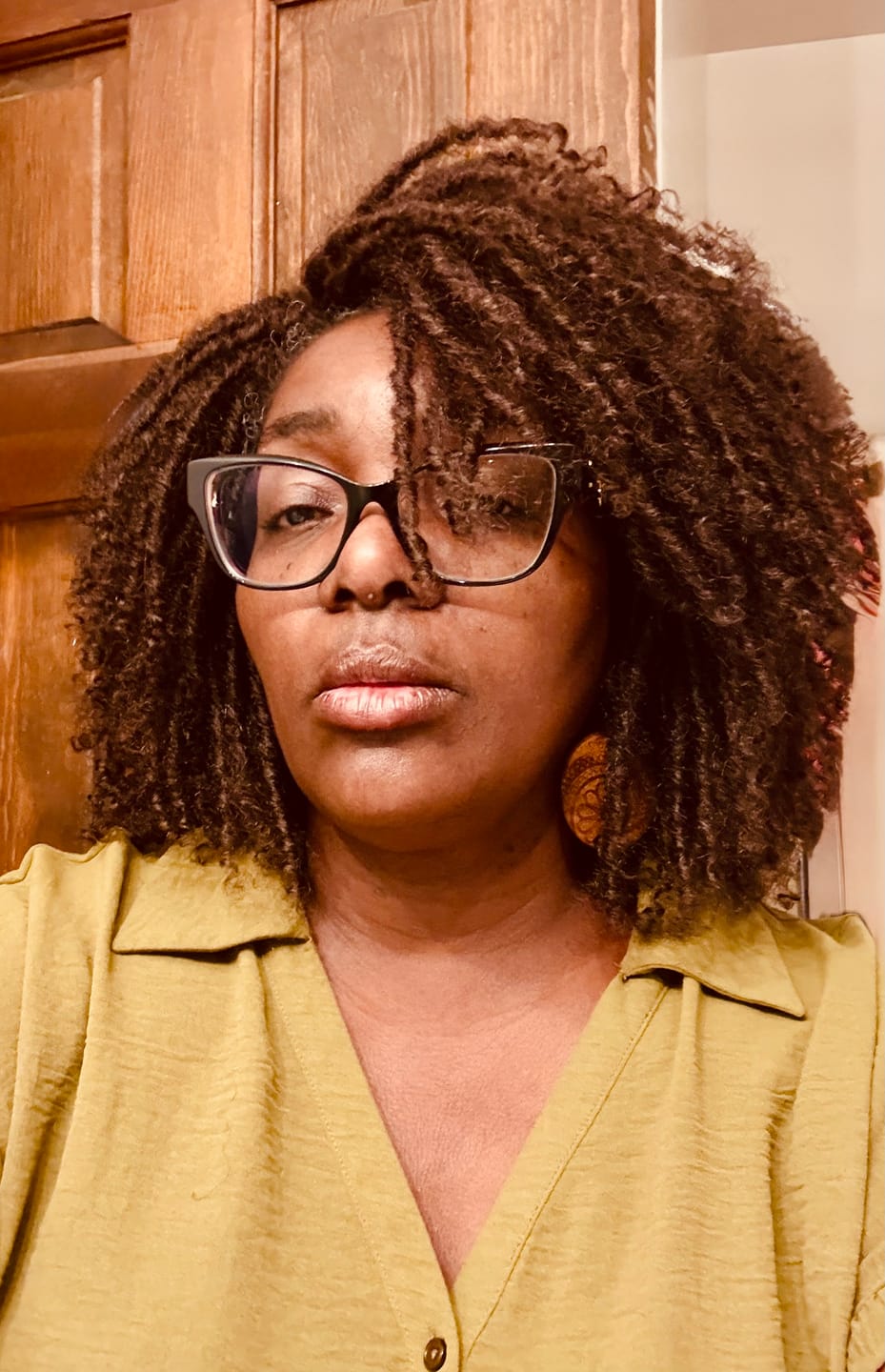 Customer photo review of Bobbi Boss Full Wig - M833 SOUL LOCS