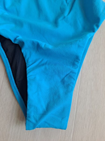 Customer photo review of ALBI ONE PIECE - Waikiki|Cancun