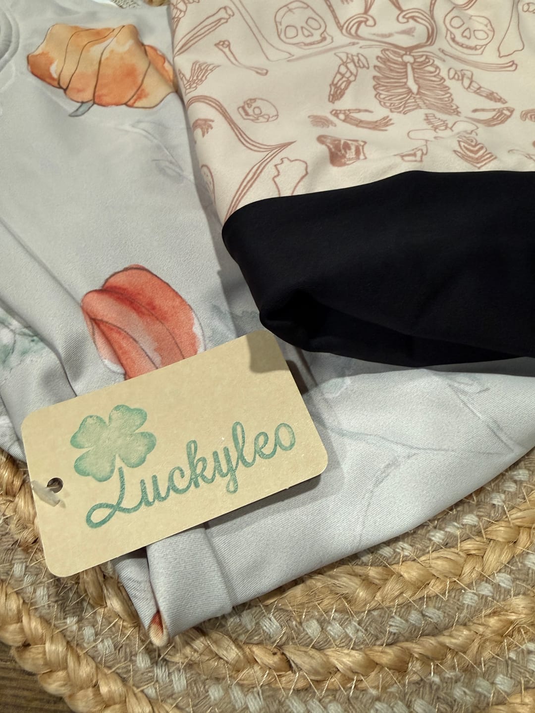 Customer photo review of IVORY FANCY BONES & BLACK FLIGHT
