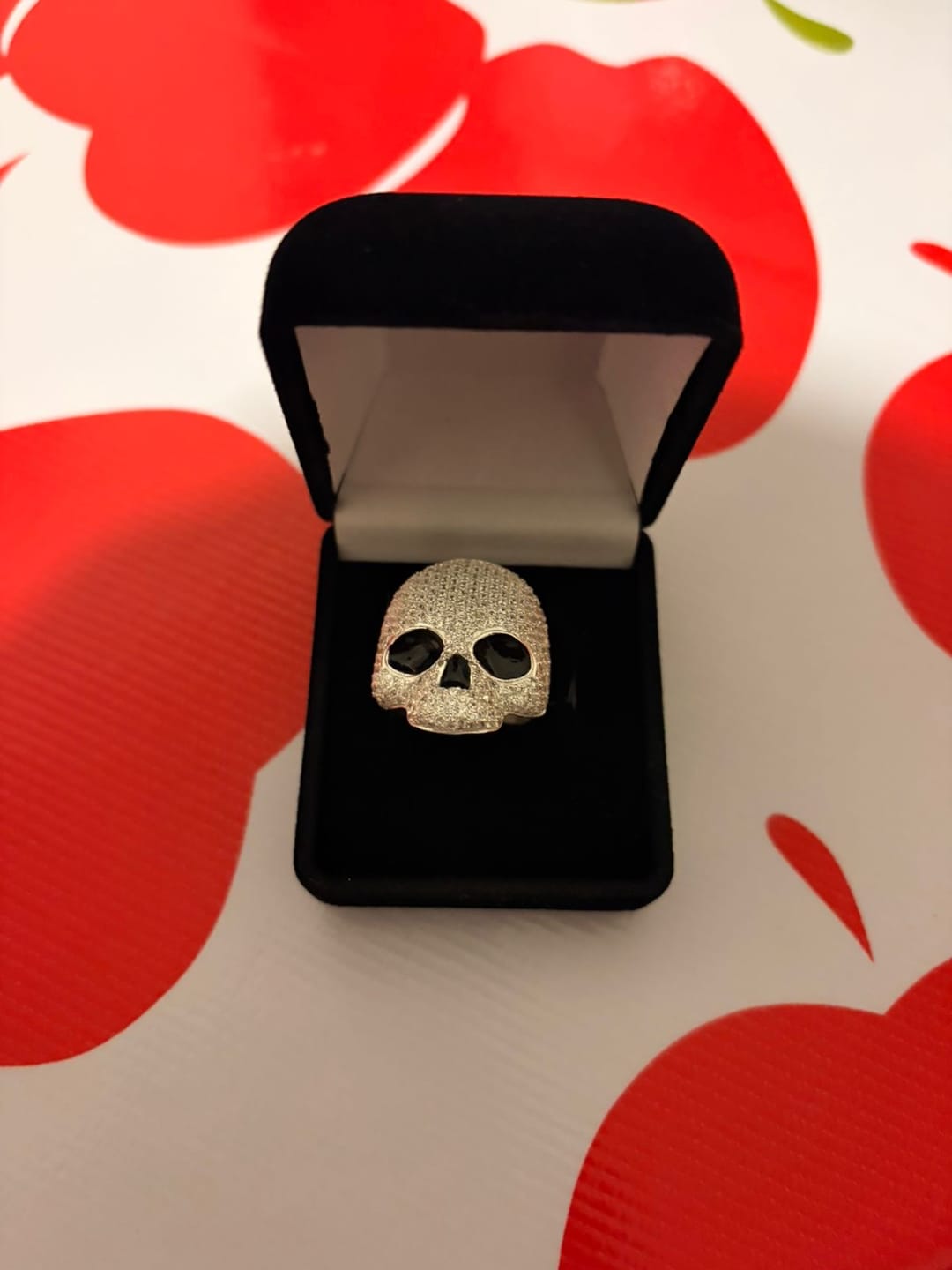 Customer photo review of Anillo calavera ántrax