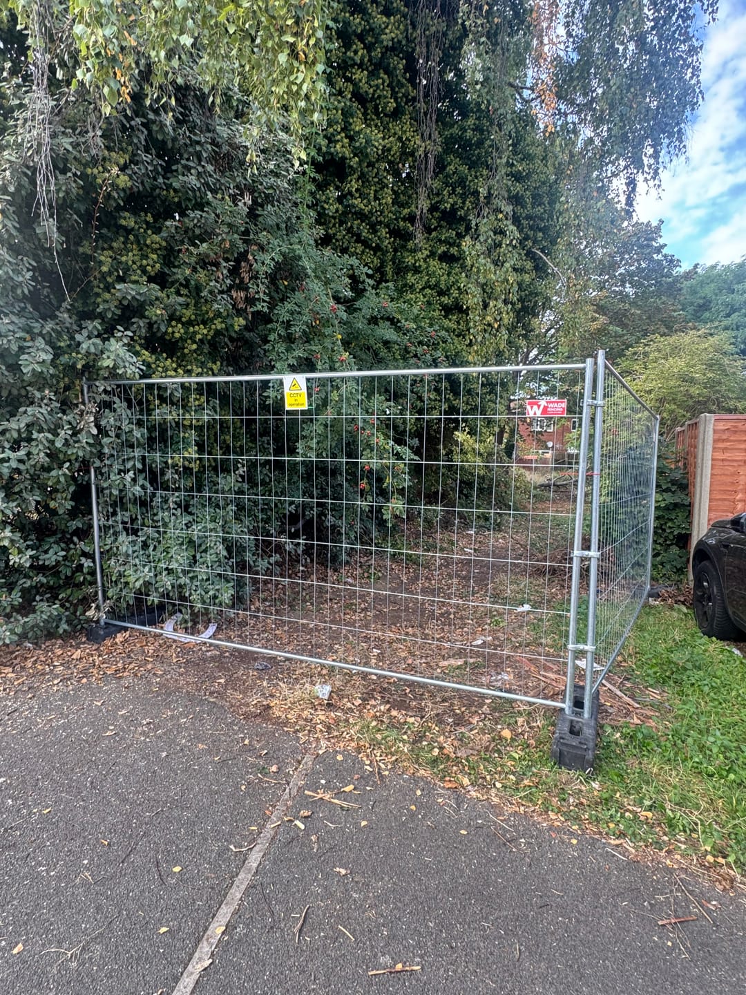Customer photo review of Eco Standard Temporary Fence Panel - Galvanised Steel
