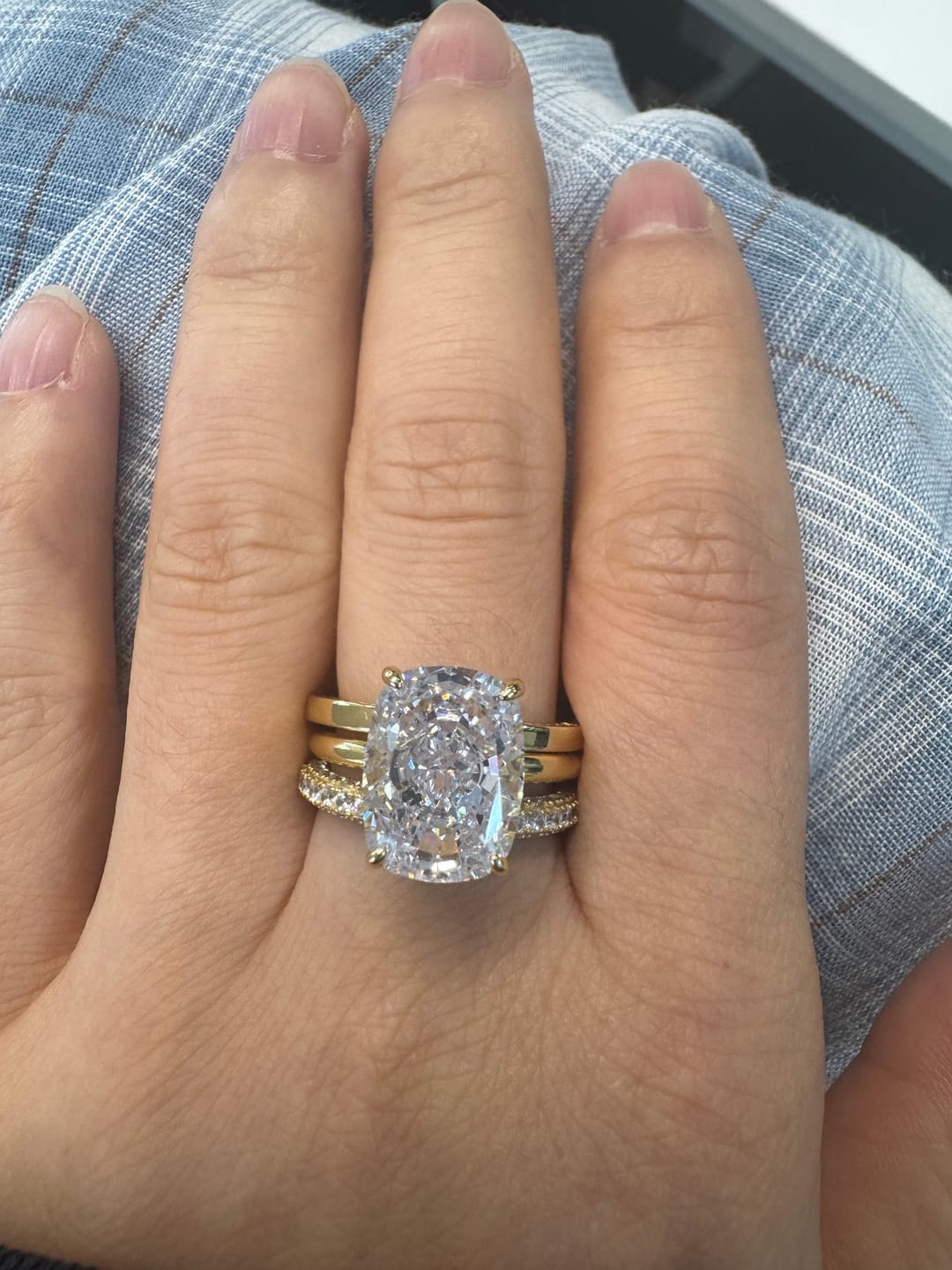 Customer photo review of S925 3PC 6.5Ct Elongated Cushion Cut Stackable Statement Wedding Ring Sets for Everyday Wear