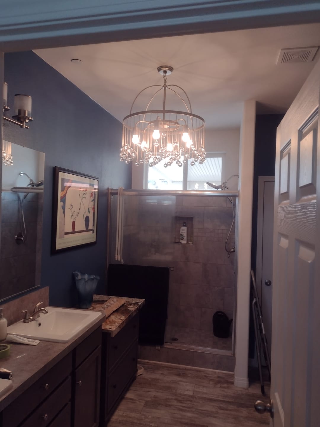 Customer photo review of Shabby Chic Crystal Raindrop Chandelier