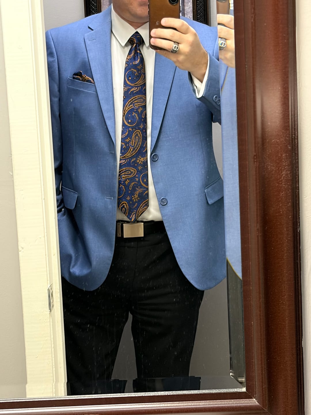 Customer photo review of Ties2you Mens Blue Tie Silk Paisley Necktie Pocket Square Cufflinks Set
