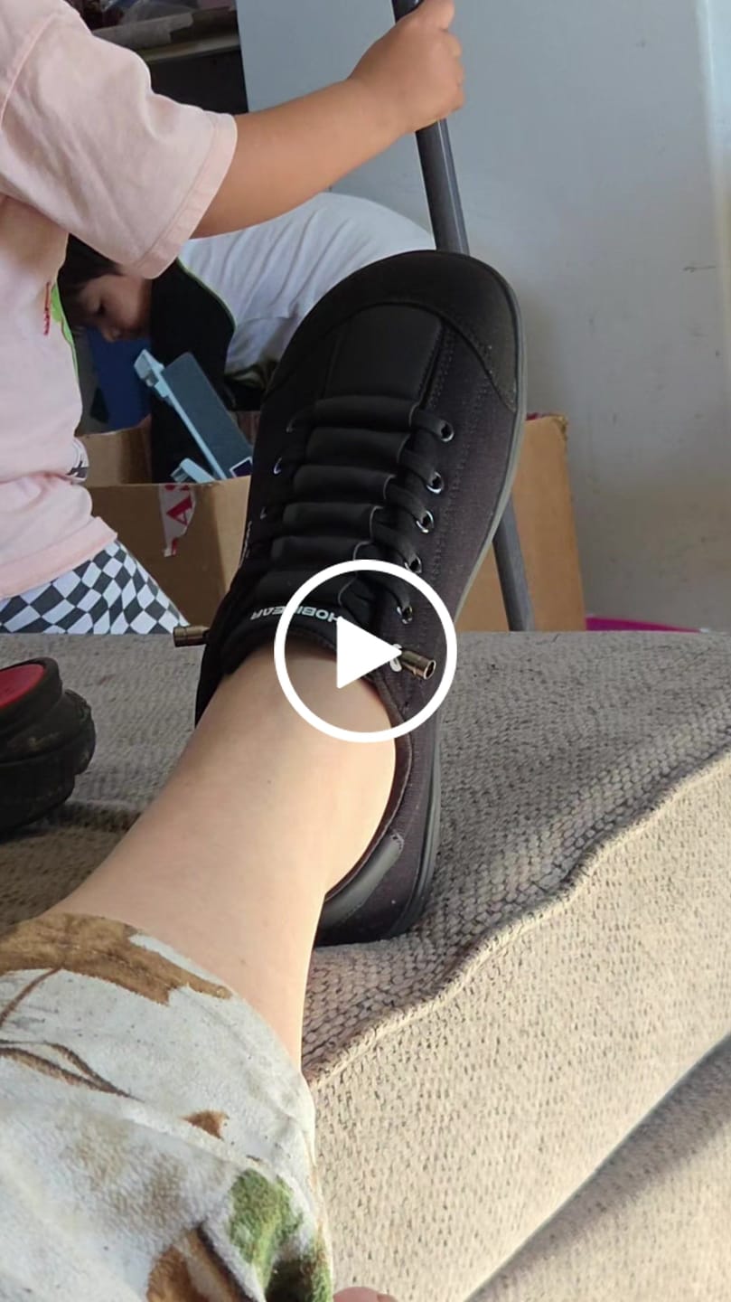 Customer video review of Sorrel - Barefoot Shoes