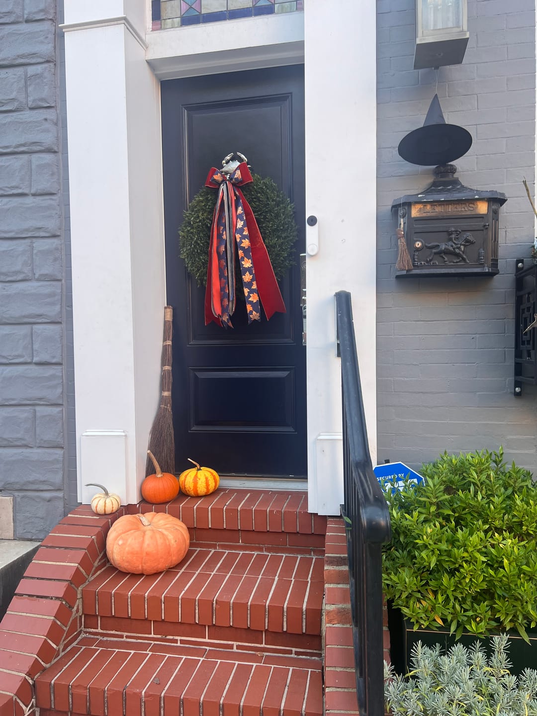 Customer photo review of Maplewood Wreath Ribbon