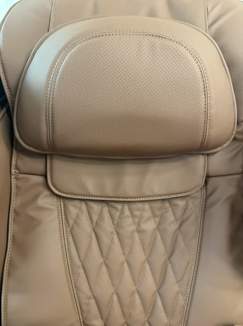 Customer photo review of OSIM uDivine V3 Massage Chair | Redefining Home Wellness