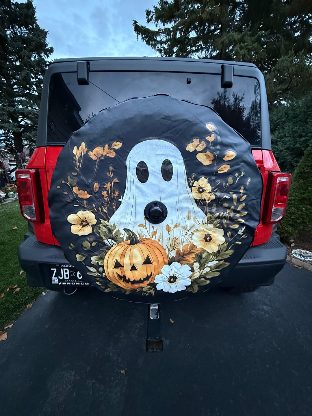 Customer photo review of Fall Florals Tire Cover