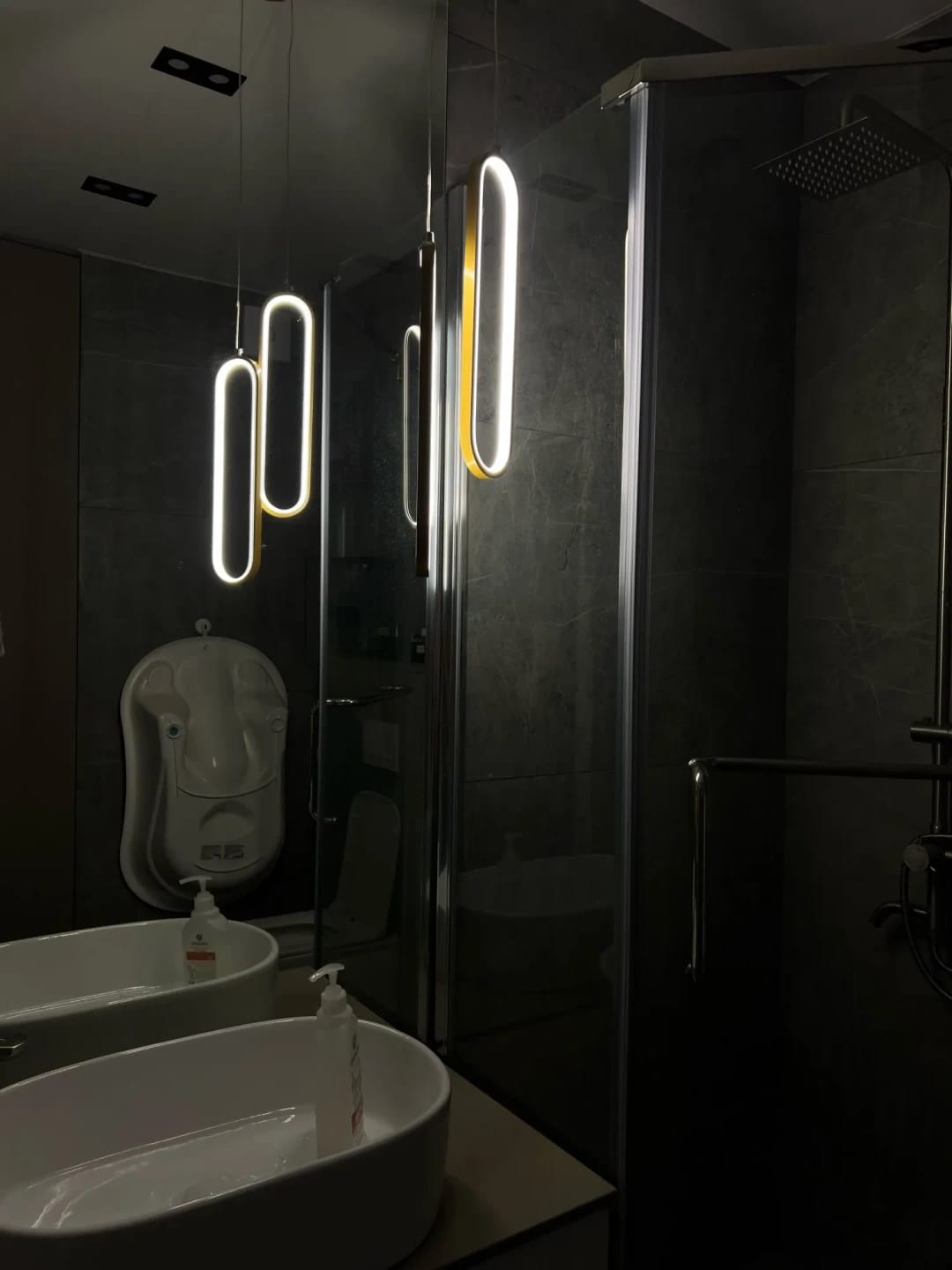 Customer photo review of Linked Loop Pendant Light, One or Two LED Loops, Iron, 40 cm