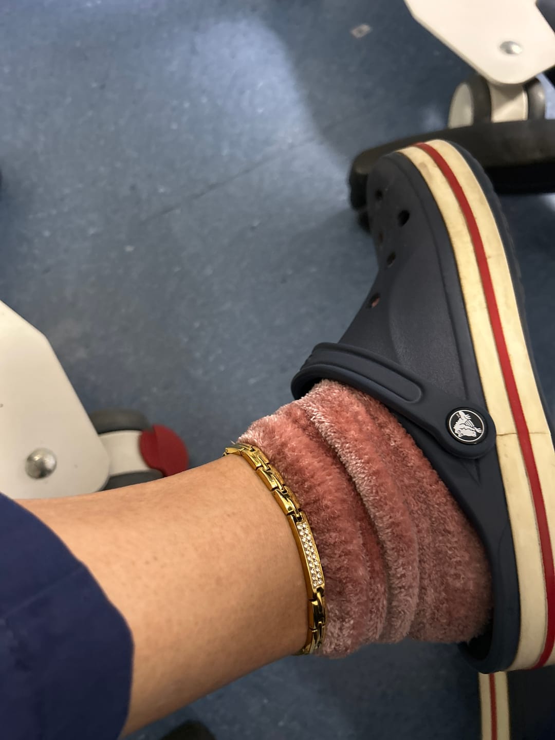 Customer photo review of Luxury Health Anklet