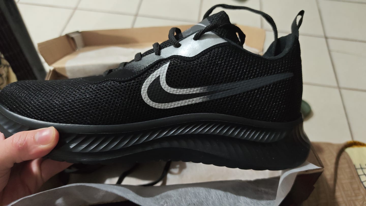 Customer photo review of Tenis 026 Negro Plata Oxford