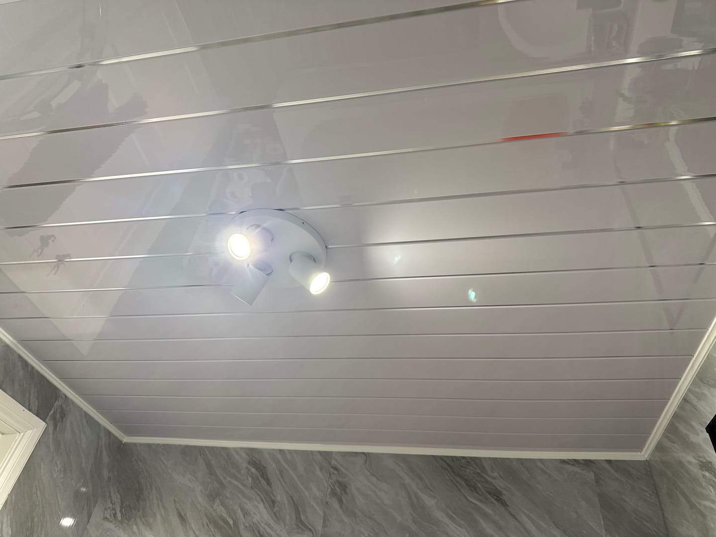 Customer photo review of 4 Pack | 8mm Gloss White With Chrome Ceiling Panel 2.6M