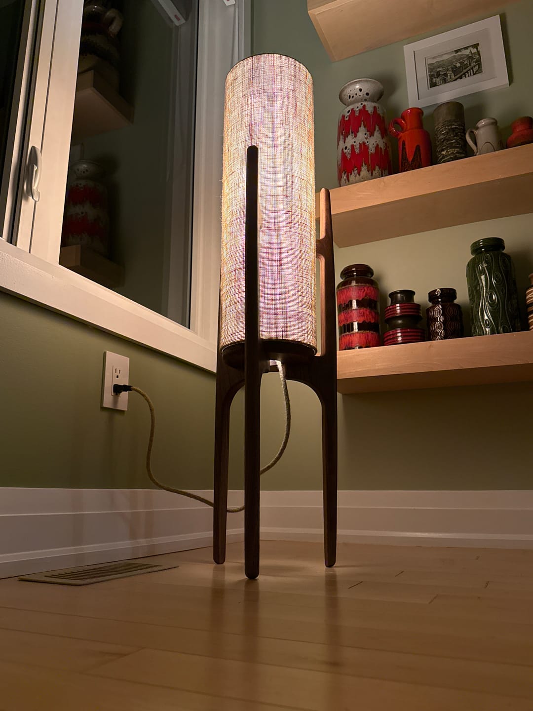Customer photo review of Rocketlamp | Floor Lamp | Black Walnut