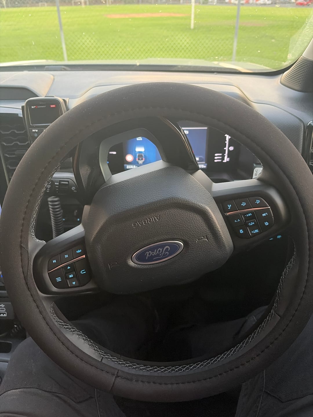 Customer photo review of Sharkskin Universal Steering Wheel Cover