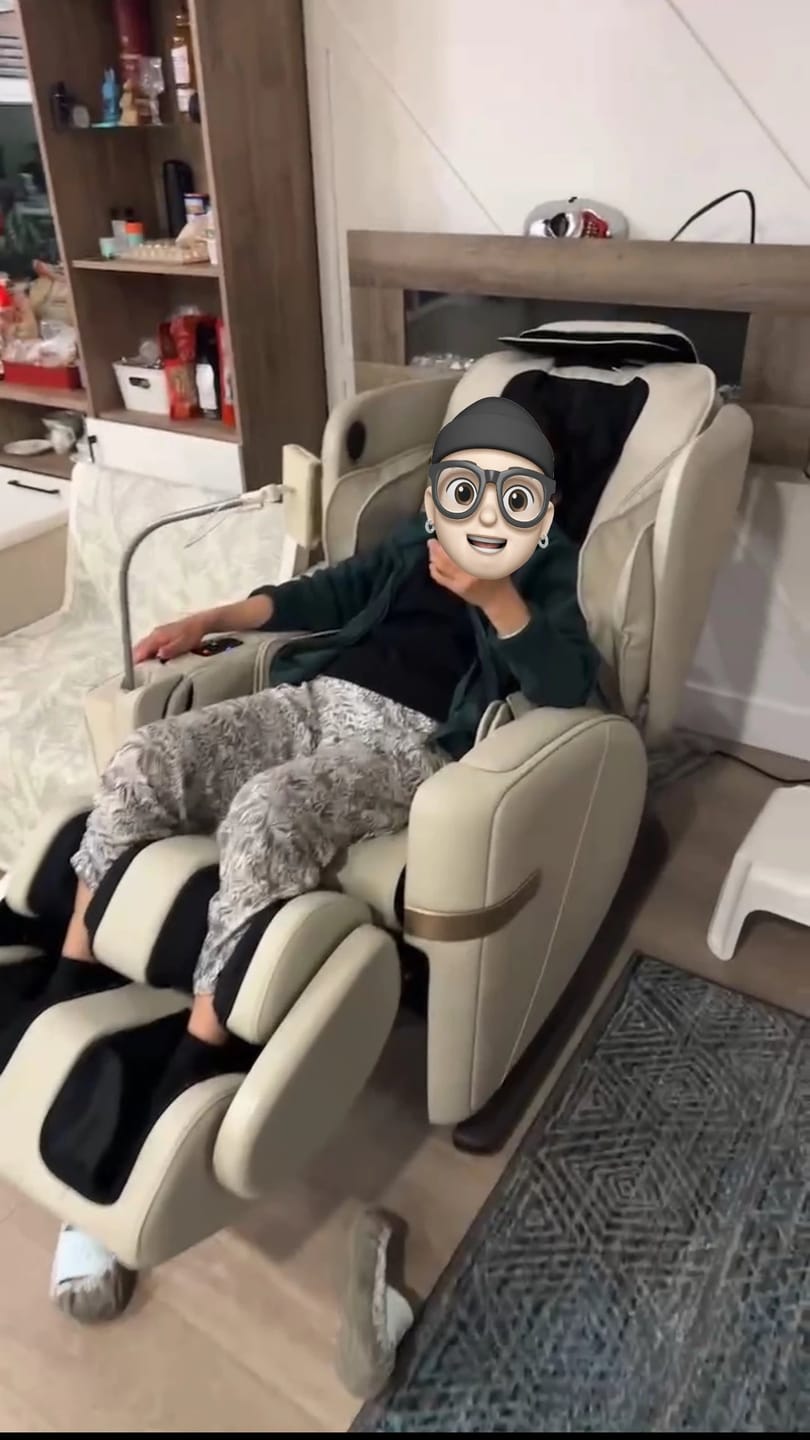 Customer photo review of OSIM uDivine V3 Massage Chair | Redefining Home Wellness