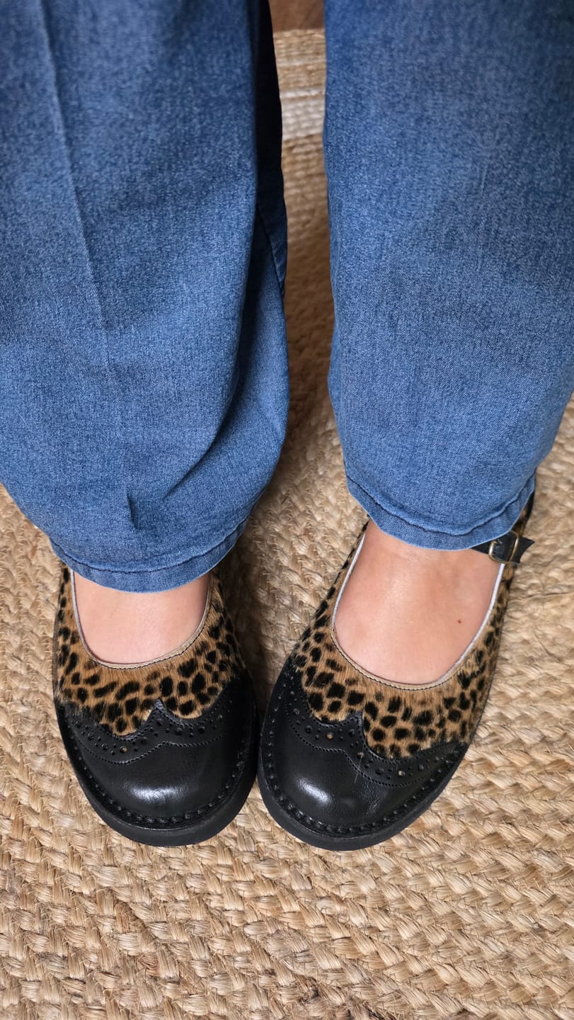 Customer photo review of Fisima Pony Black scarpa bassa in cavallino e pelle nera suola vibram artigianale toscana