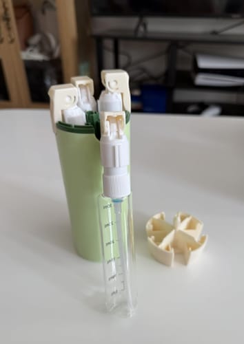 Customer photo review of Jabboly™ Dispensador 4 en 1