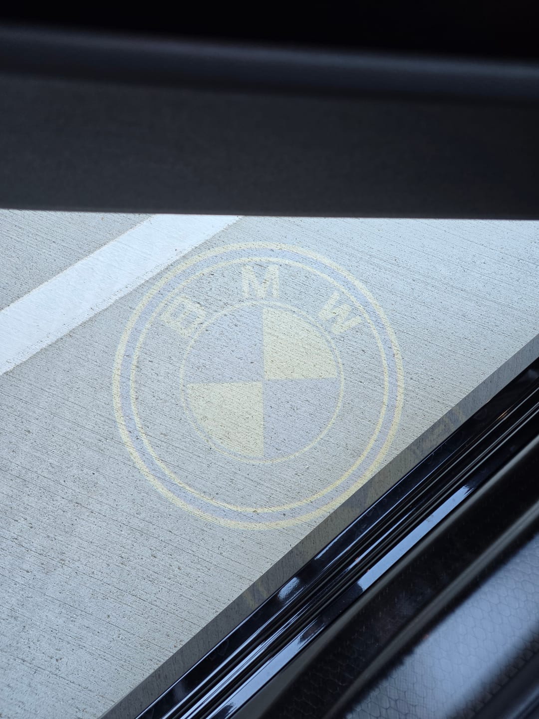 Customer photo review of BMW G SERIES DOOR LIGHTS