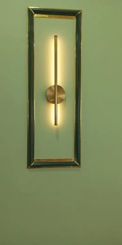 Customer photo review of Applique murale LED Design Sans Fil Rechargeable Sans Branchement Électrique, Fixation Magnétique, Intensité Réglable, Batterie Intégrée | LISERÉ