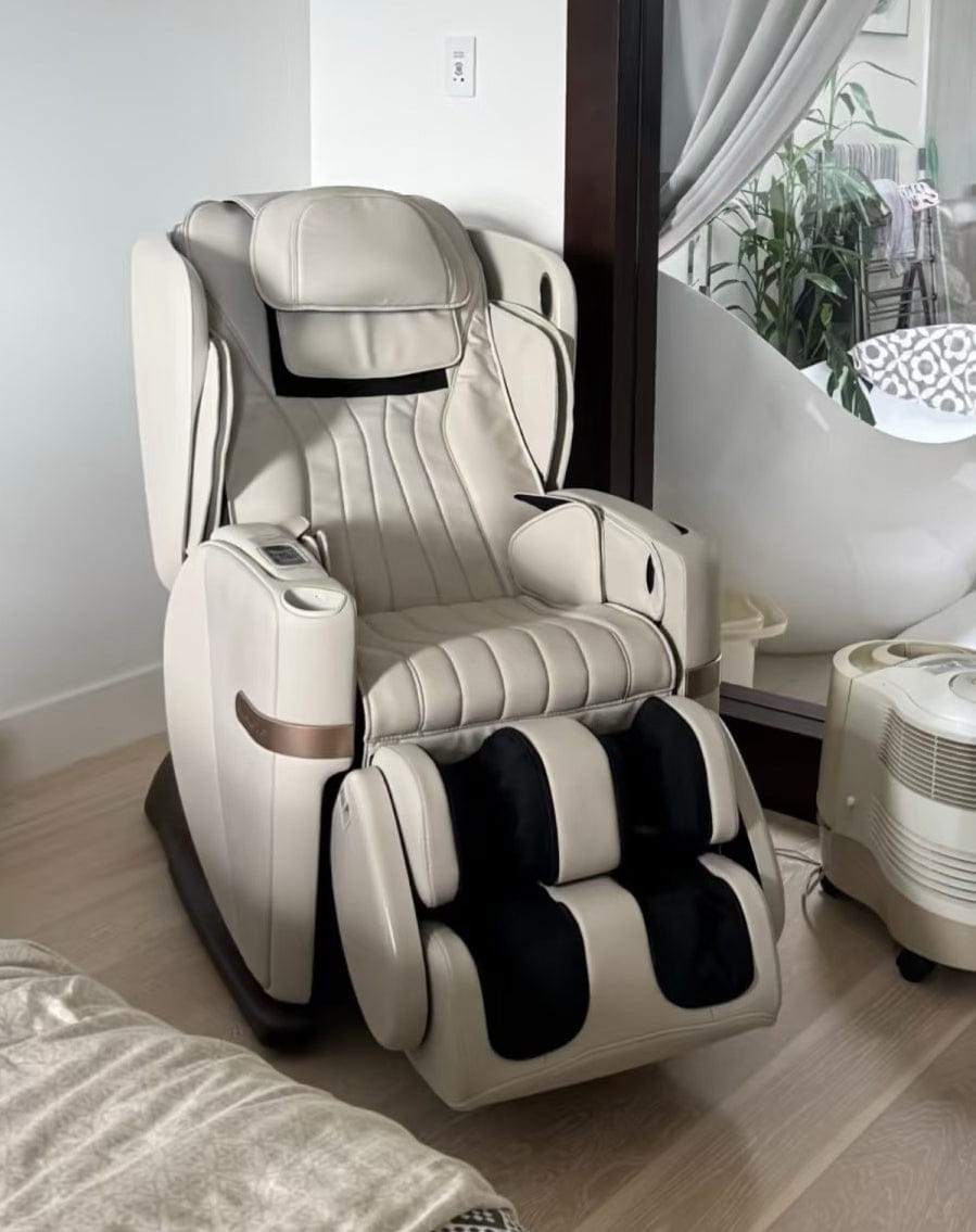Customer photo review of OSIM uDivine V3 Massage Chair | Redefining Home Wellness
