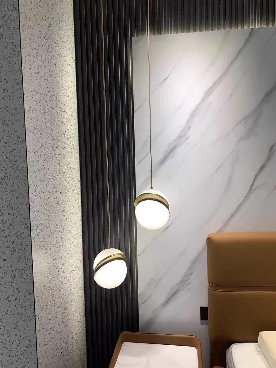 Customer photo review of Split Globe Pendant Light, White Acrylic, Brass Finish, 15–30 cm