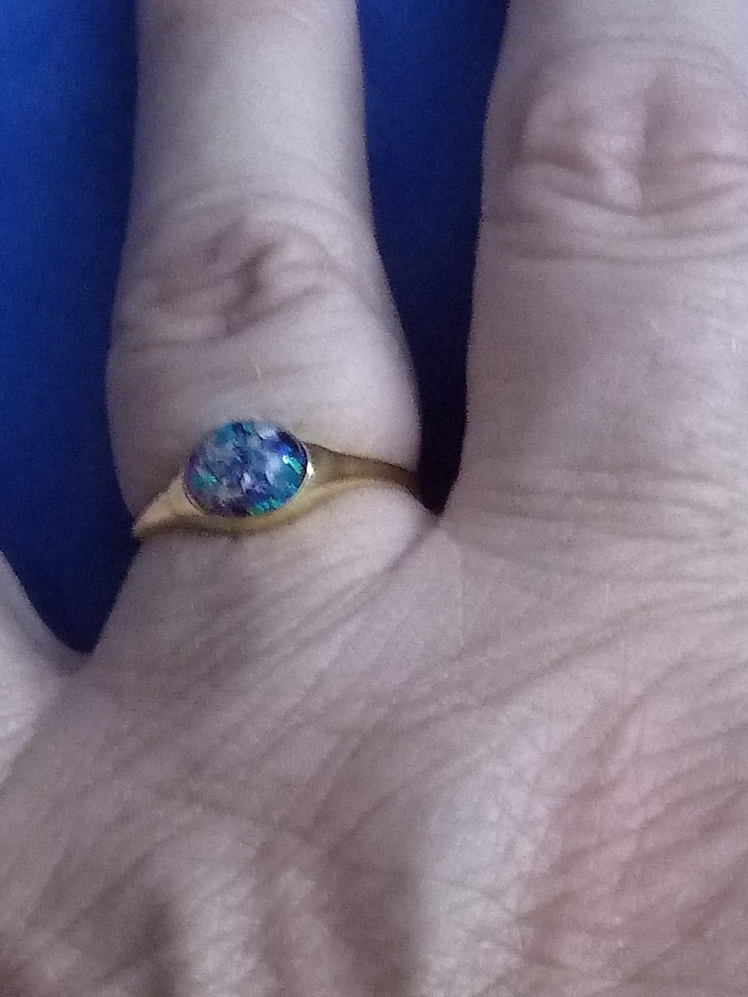 Customer photo review of Golden Oval Ring with Cremation Ashes