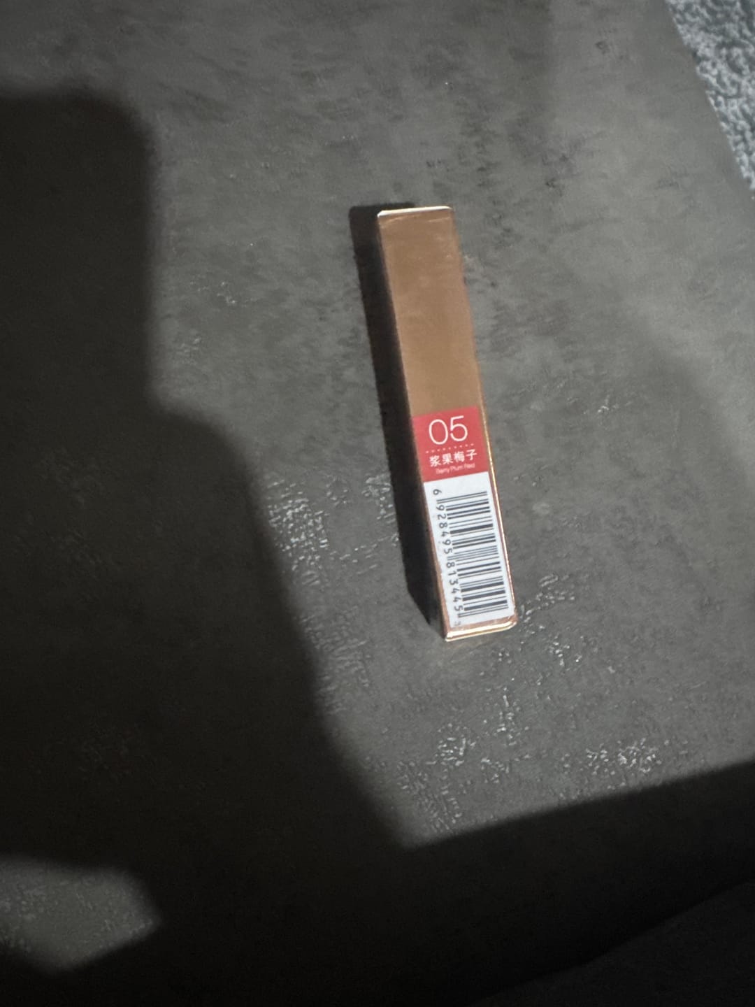 Customer photo review of O.TWO.O HIGH ENERGY HEAVY MIST MATTE LIP GLAZE