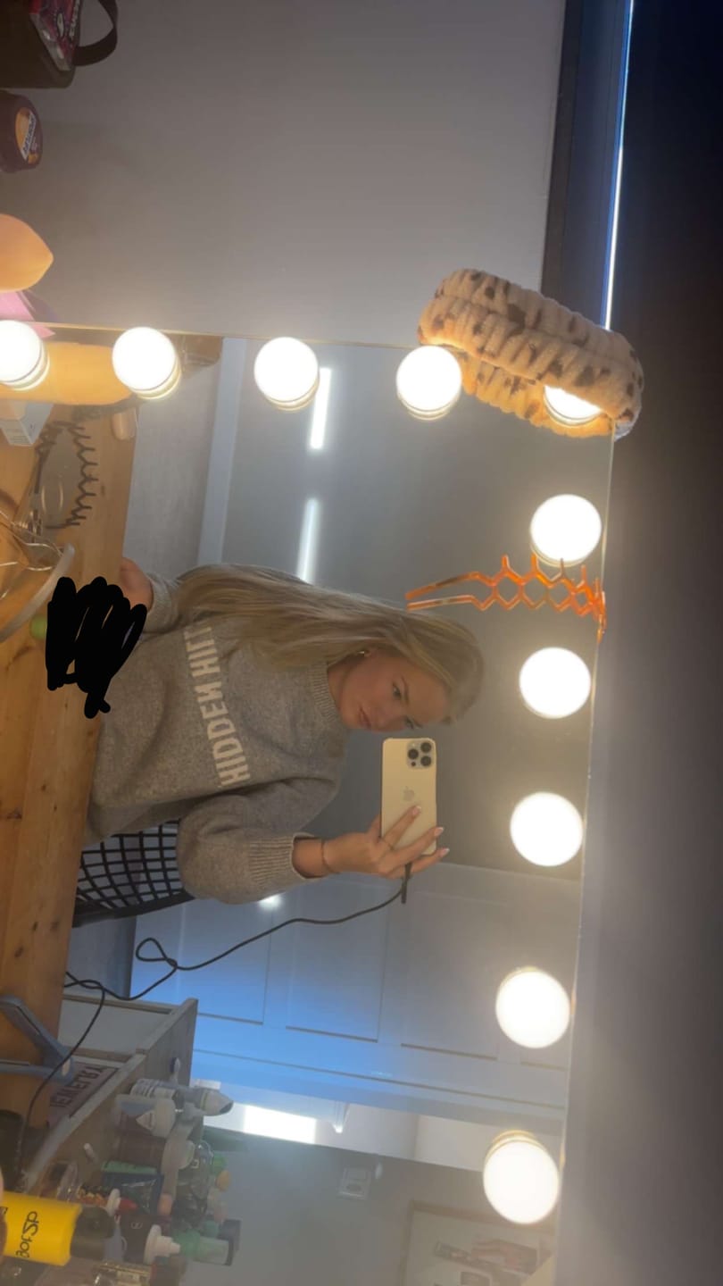 Customer photo review of KNIT SWEATER LIGHT GREY
