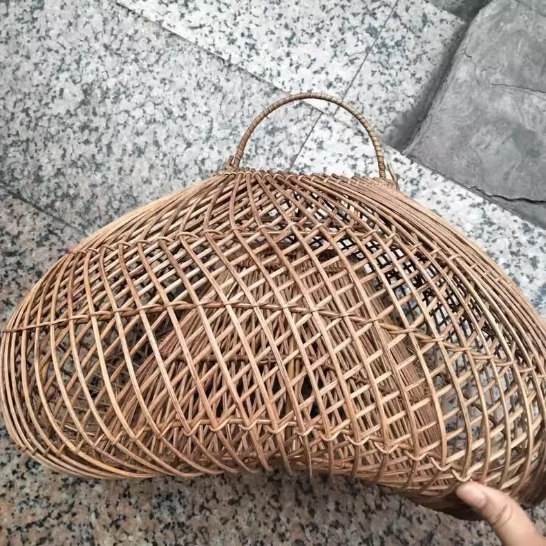 Customer photo review of Rattan Wave Pendant Light, Open Weave, Black Frame, 50 to 80 cm