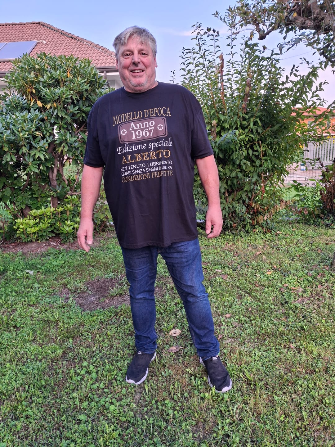 Customer photo review of Modello d'Epoca - Edizione Speciale - T-Shirt Personalizzata