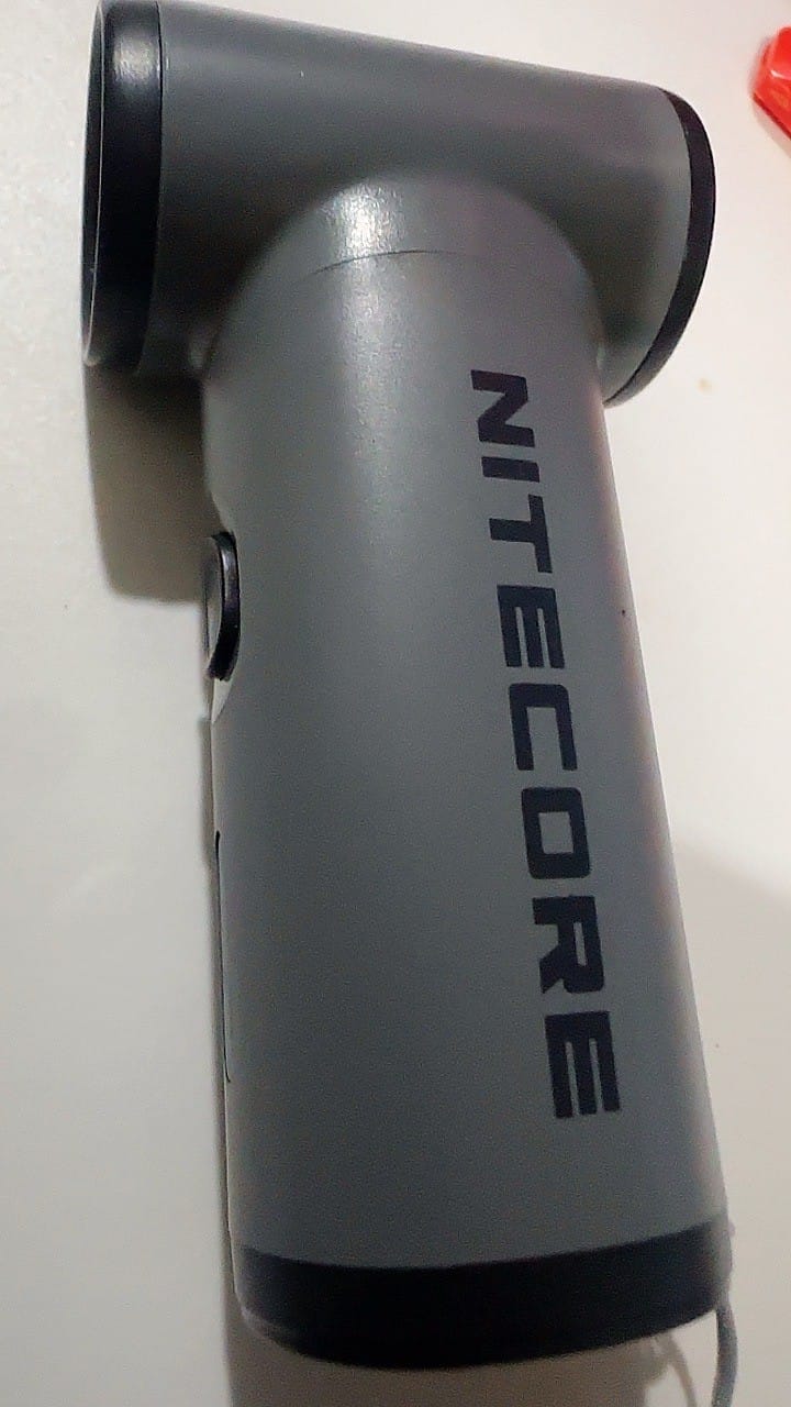 Customer photo review of NEF Nano - Palm-Sized High-Speed Handheld Fan