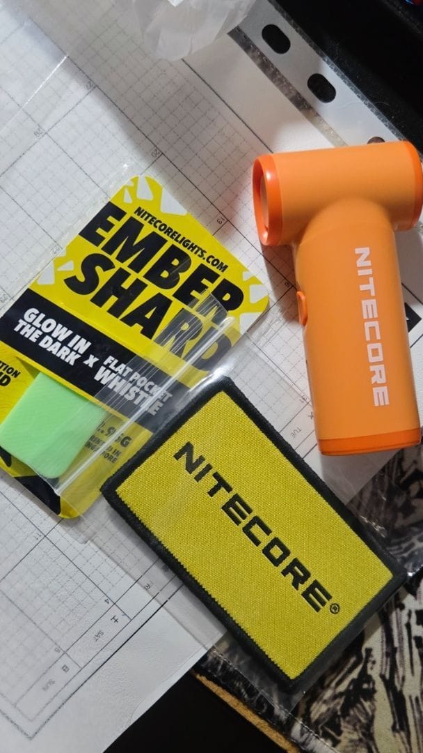 Customer photo review of NEF Nano - Palm-Sized High-Speed Handheld Fan