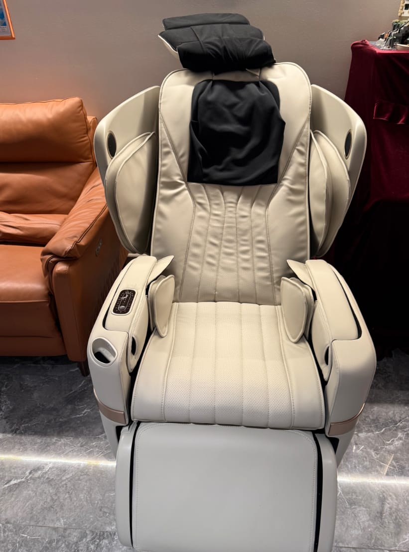 Customer photo review of OSIM uDivine V3 Massage Chair | Redefining Home Wellness