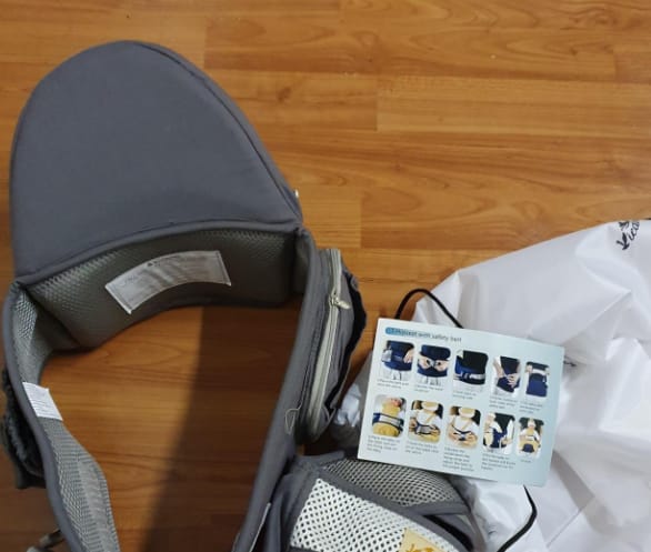 Customer photo review of HipNest™ Hip Seat Baby Carrier