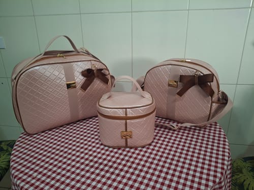 Customer photo review of Charelle Deluxe Metalizado Fundo Malha