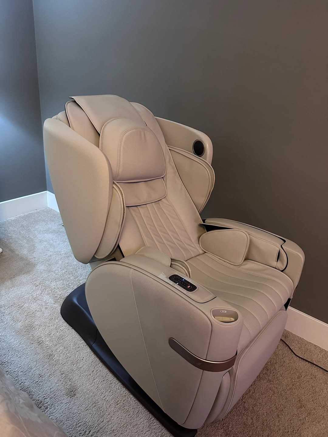 Customer photo review of OSIM uDivine V3 Massage Chair | Redefining Home Wellness