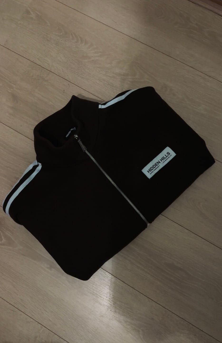 Customer photo review of STRIPED ZIP JACKET DARK BROWN/LIGHT BLUE