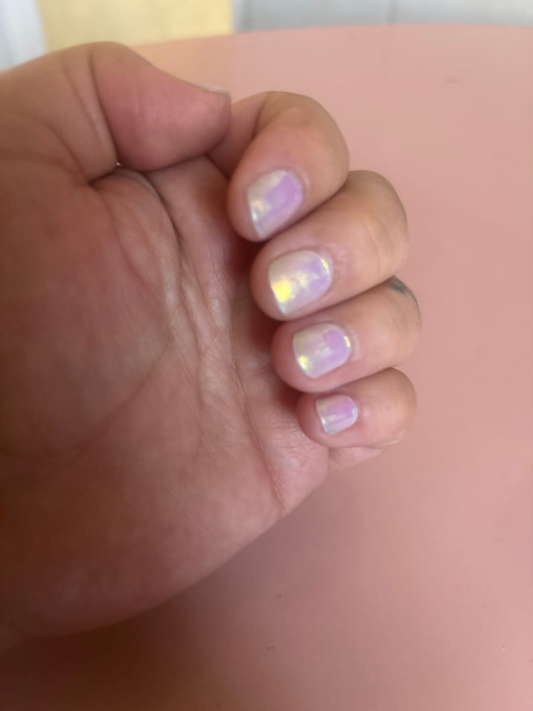Customer photo review of Essence Esmalte Gel  Gloss 'N Roll