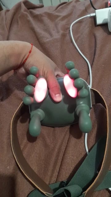 Customer photo review of SmartHand · Masajeador de cuello y hombros